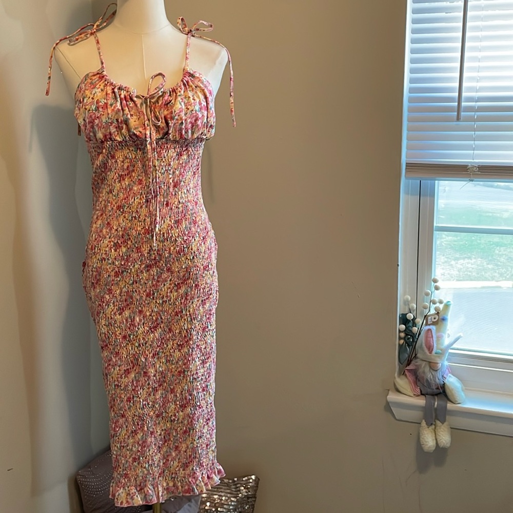 SNDYS 8 flora stretch dress ✨🌺🙂